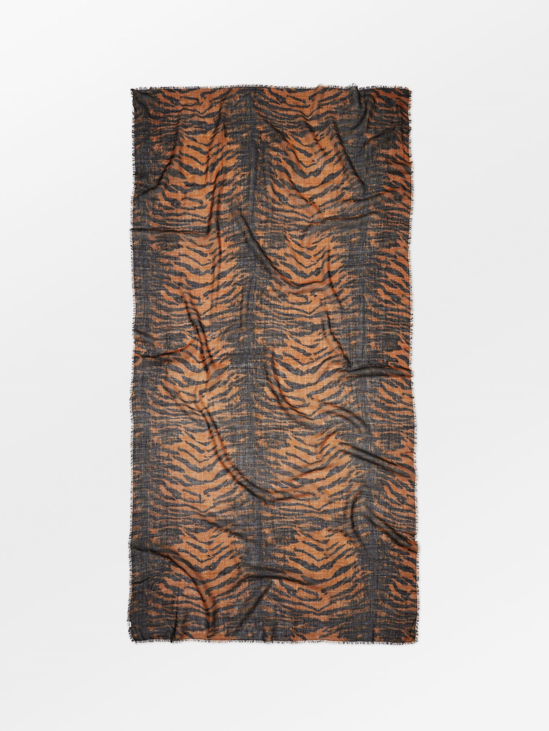becks-ndergaard-tigarea-woo-wollschal-brown-sugar-100x200 image 1