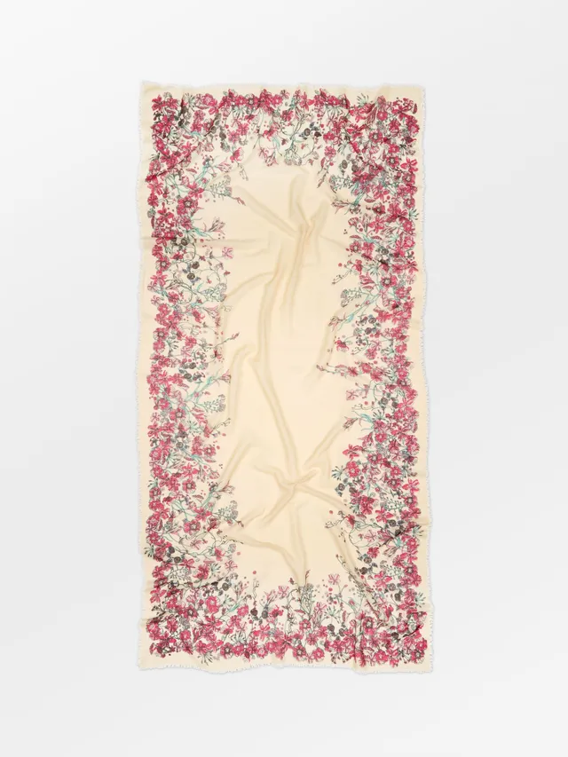 becks-ndergaard-floralia-siw-schal-buttercream-white-100x200 image 1