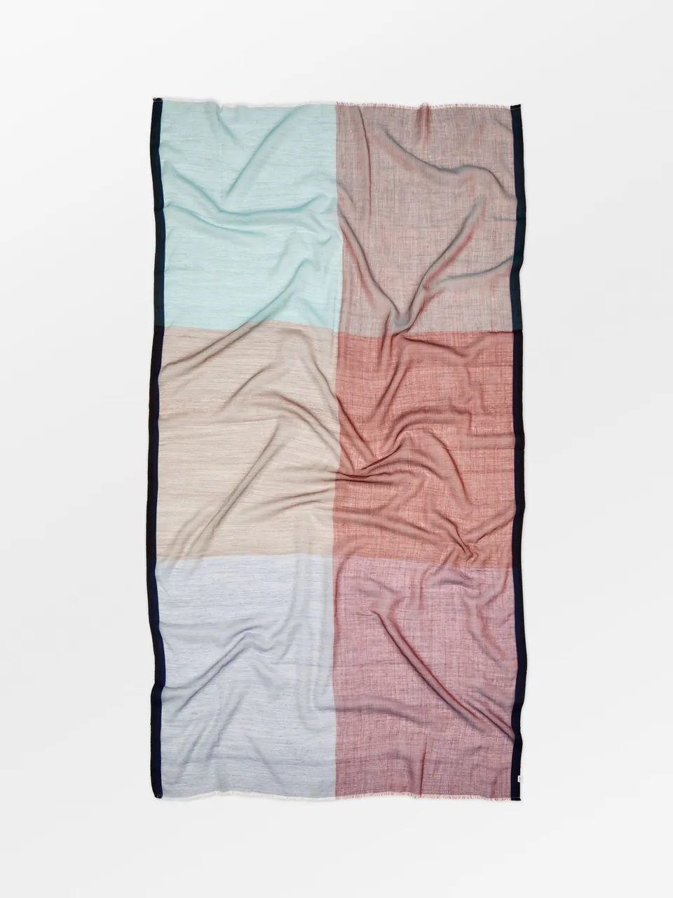 becks-ndergaard-kikko-woo-schal-lila-wolle-100x200 image 1
