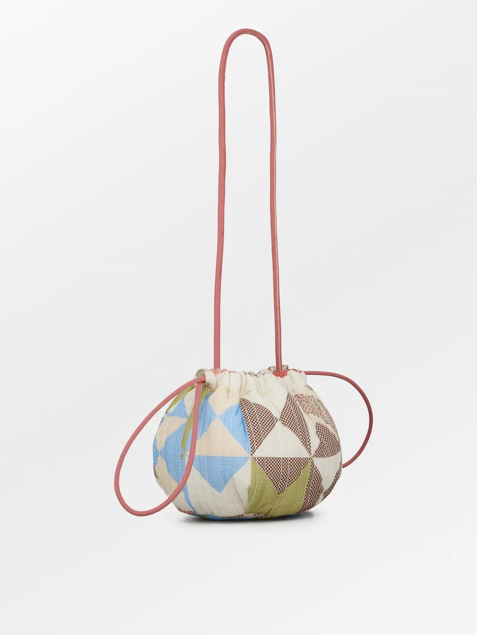 becks-ndergaard-quilta-bina-beuteltasche-gr-n-gesteppt-20x20 image 1