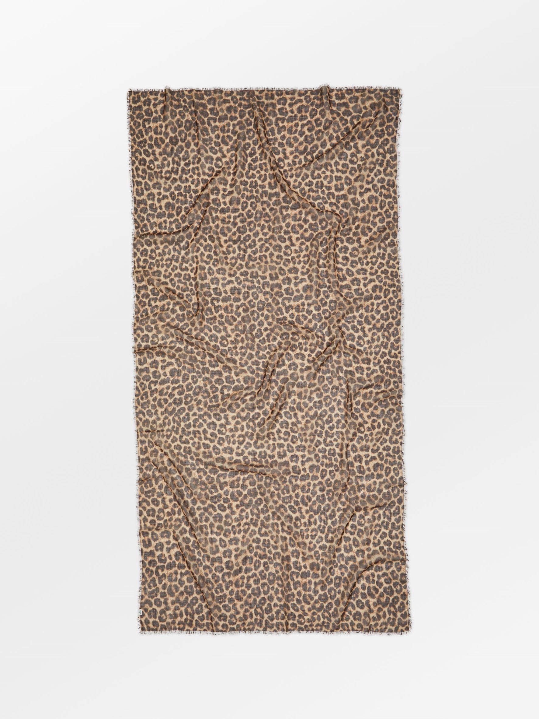 becks-ndergaard-leony-woo-wollschal-beige-100x200 image 1