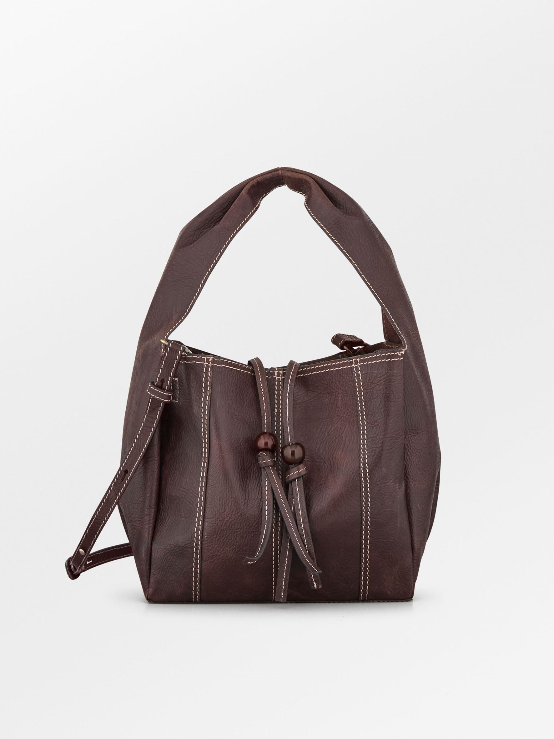 becks-ndergaard-bags-panel-harper-tasche-chocolate-torte-leder image 1