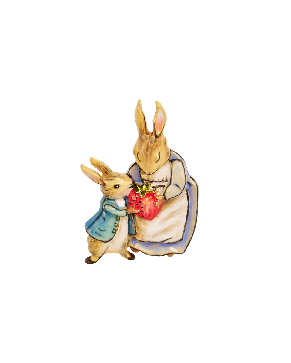 fable-england-peter-rabbit-mrs-rabbit-brosche-gold-emaille image 1