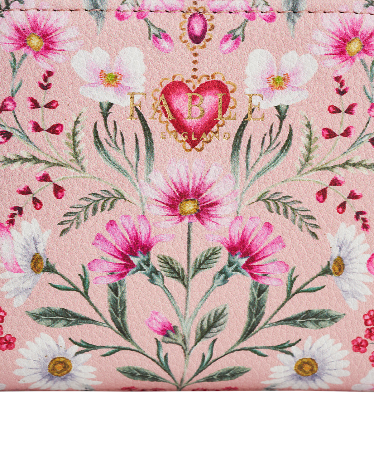 fable-england-penelope-herz-geldb-rse-rosa-klein image 4