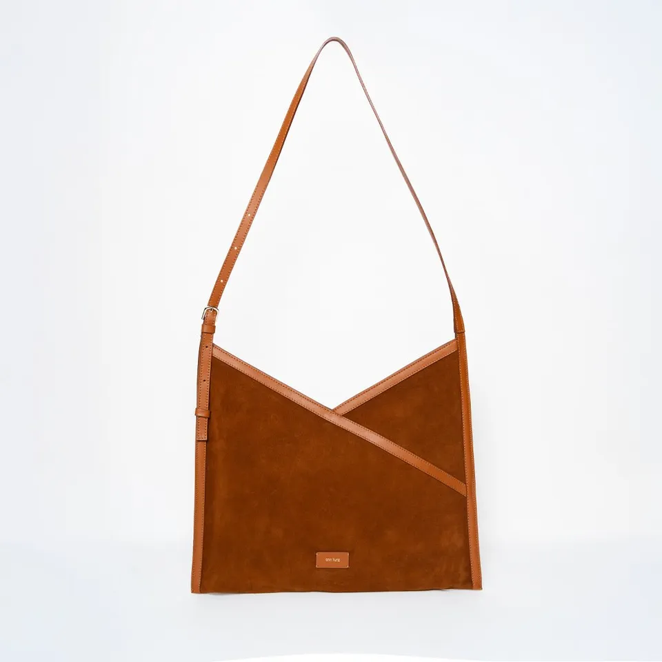 ann-kurz-split-shape-tote-shopper-cuero-wildleder-mix image 1