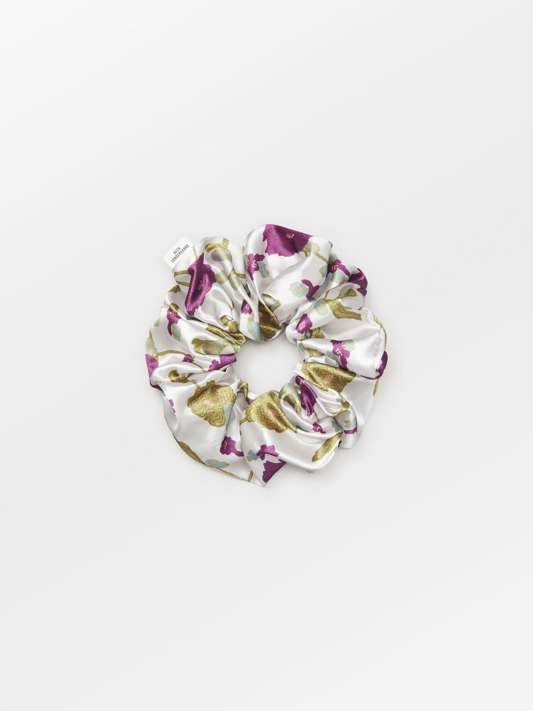 becks-ndergaard-wintaflora-luster-scrunchie-wei-19cm image 1