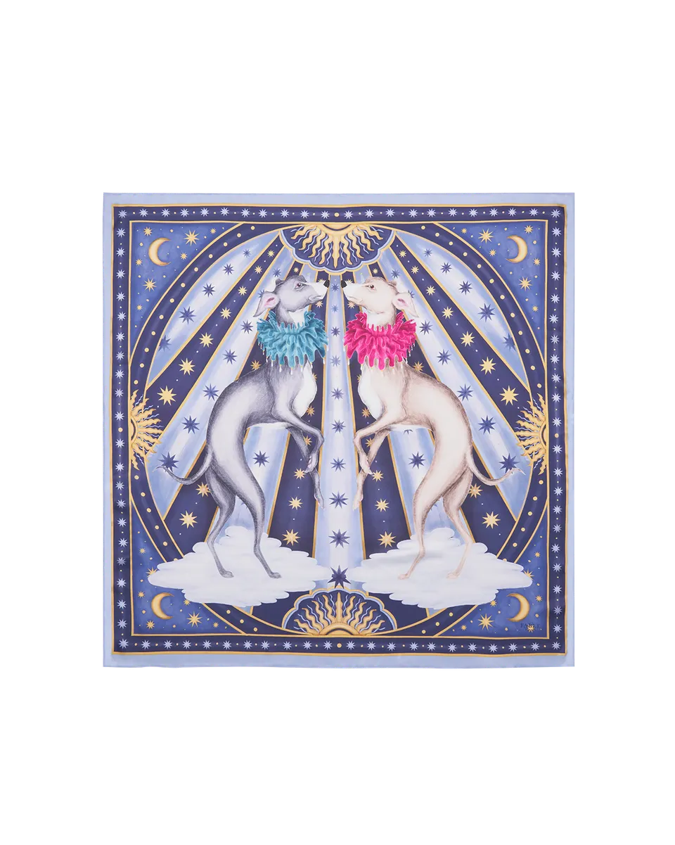 fable-england-pet-portraits-seidentuch-blau-90x90-whippet image 1