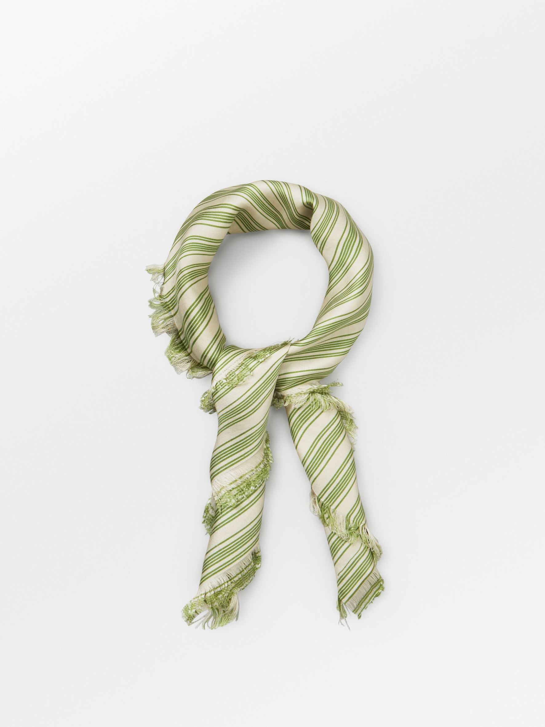 becks-ndergaard-sia-tuch-seide-gr-n-65x65-gemustert image 2