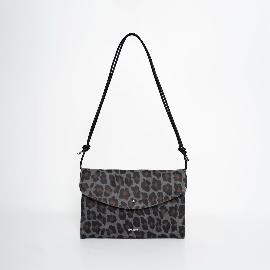 ann-kurz-cute-clutch-tasche-leo-grey image 1