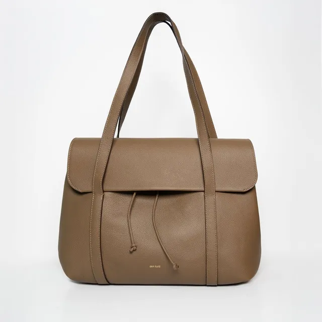 ann-kurz-greatest-shopper-tote-leder-grained-taupe image 1