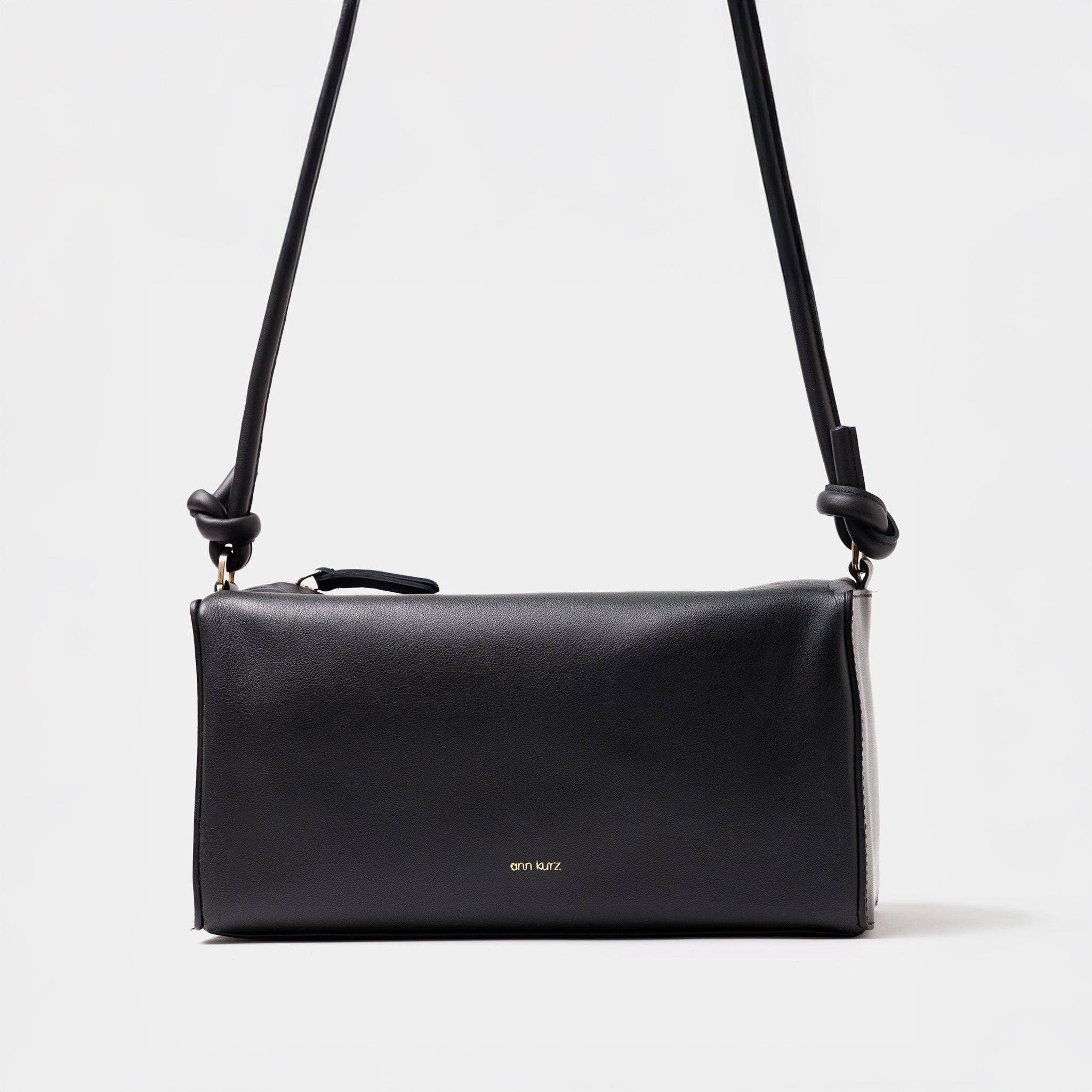 ann-kurz-long-square-schultertasche-nappa-schwarz-umh-nge image 3