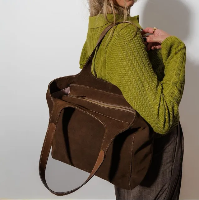 ann-kurz-shoulder-shopper-wildleder-fango-schultertasche image 1