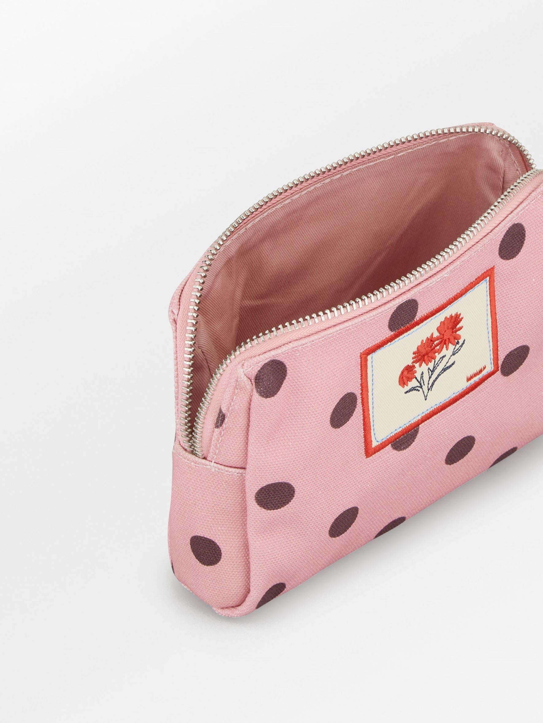becks-ndergaard-polka-canvas-pouch-tasche-pink-nectar-18x13 image 3