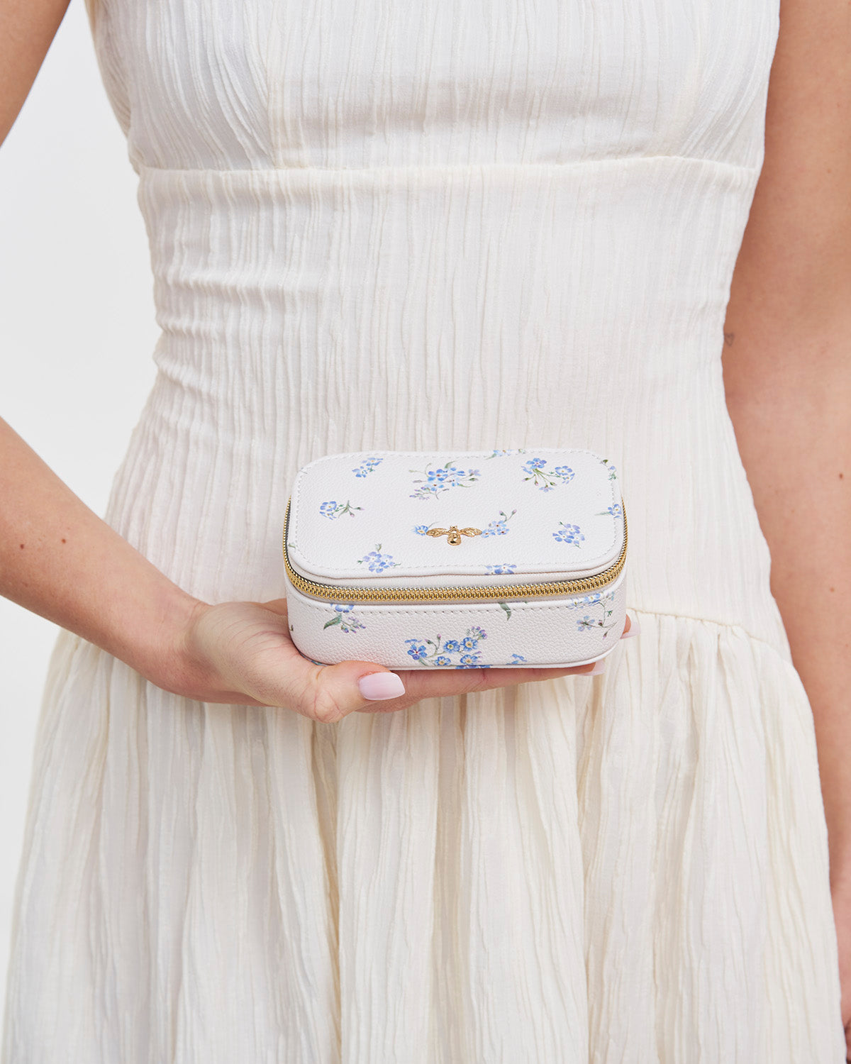 fable-england-cream-floral-schmuckk-stchen-klein-creme image 2