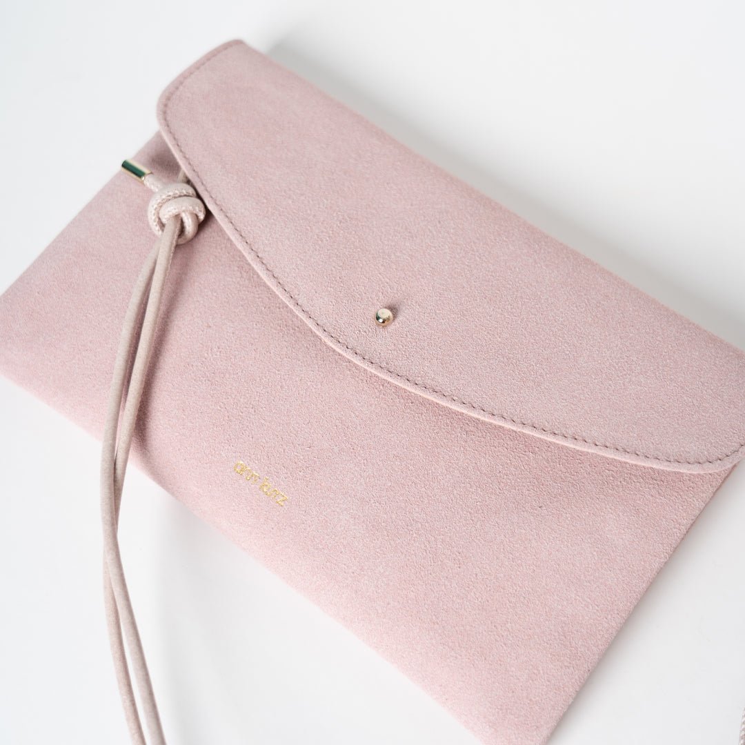 ann-kurz-cute-clutch-clutch-rosa-recycled-suede image 2