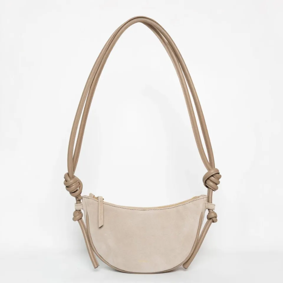 ann-kurz-mini-half-moon-umh-ngetasche-wildleder-caramelo image 1