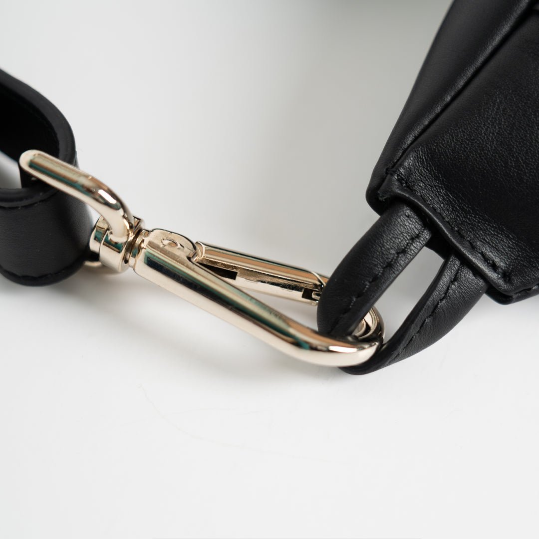 ann-kurz-bum-bag-bauchtasche-schwarz-nappa-verstellbar image 3