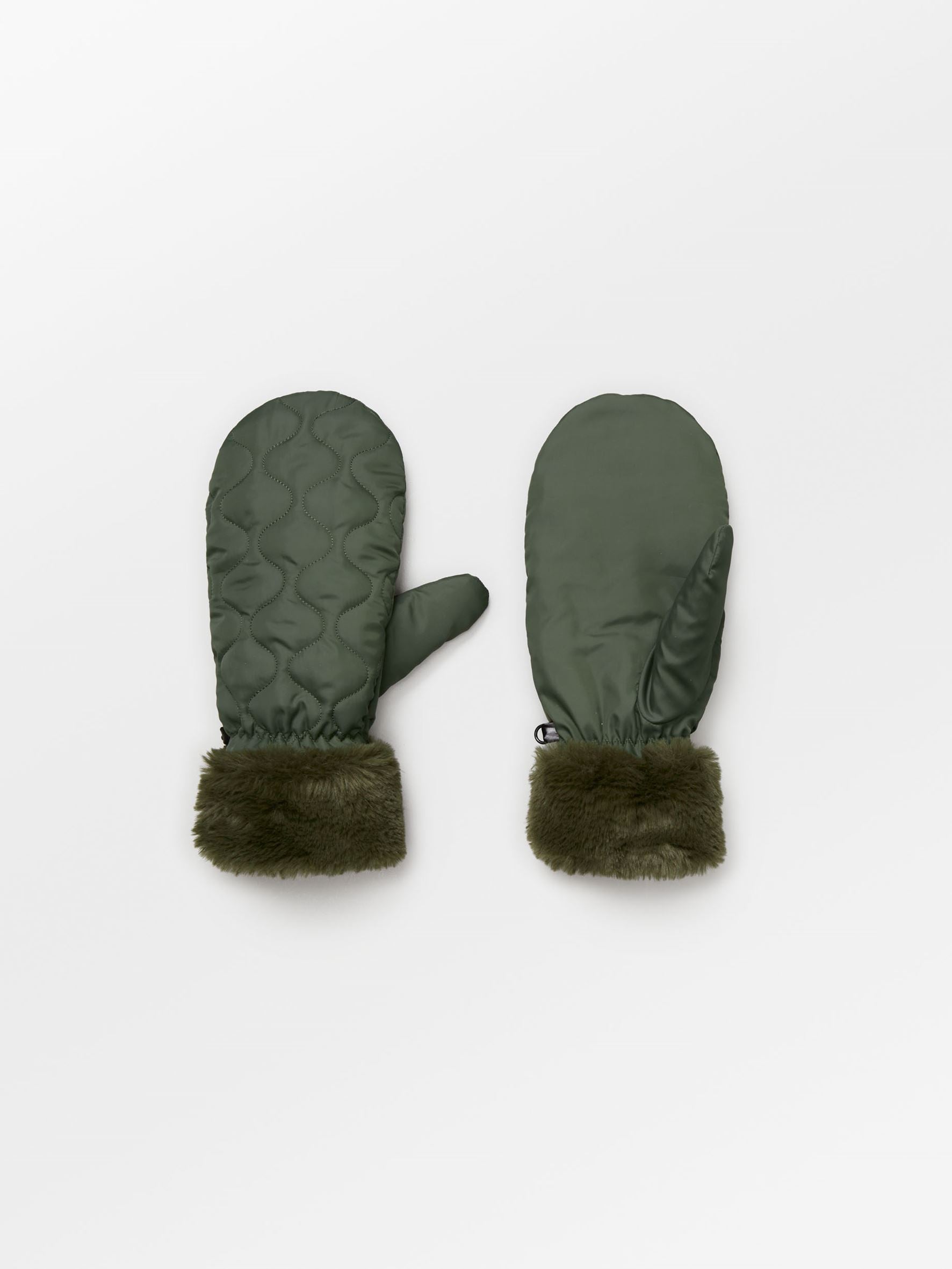 becks-ndergaard-makara-puff-f-ustlinge-cypress-green-polyester image 1
