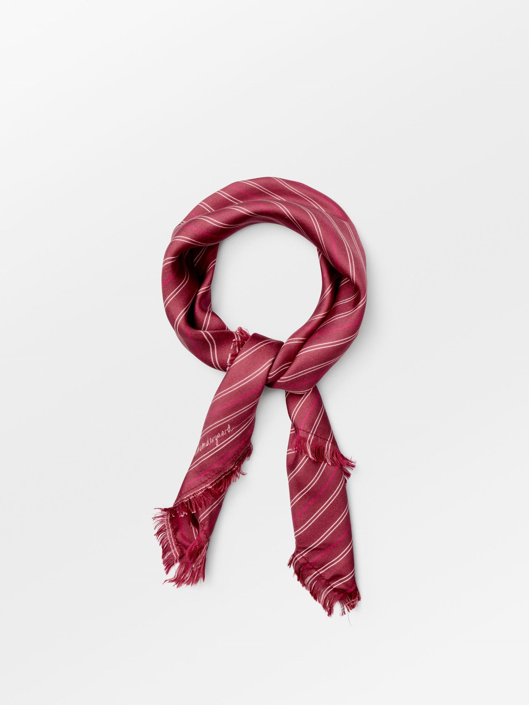 becks-ndergaard-strifilia-sia-seidenschal-rot-65x65 image 2