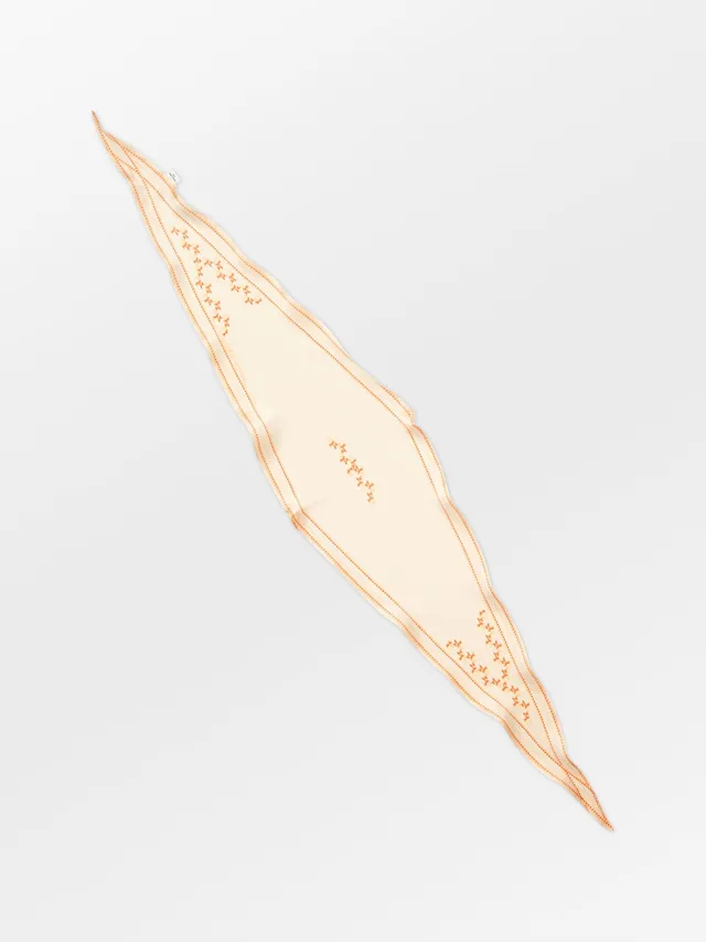 becks-ndergaard-brombeere-diamond-seidenschal-weiss image 1