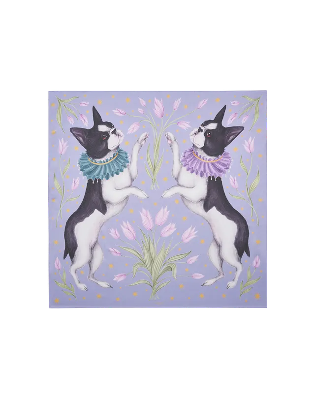 fable-england-catherine-rowe-pet-portraits-frenchie-schal-lavendel-seide image 1