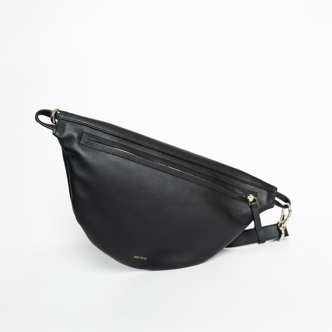 ann-kurz-bum-bag-bauchtasche-schwarz-nappa-verstellbar image 2