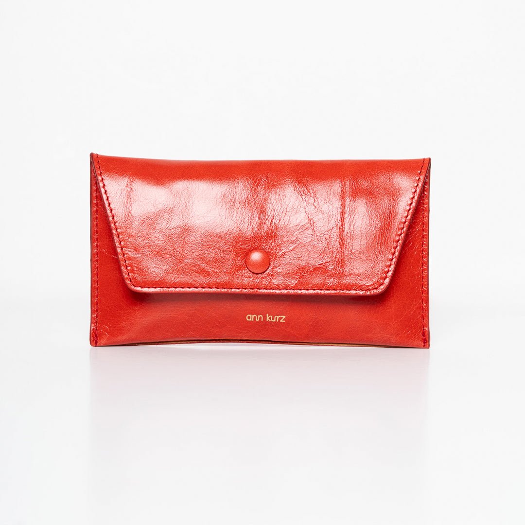 ann-kurz-pretty-envelope-geldb-rse-shiny-nappa-rosso-leder image 1