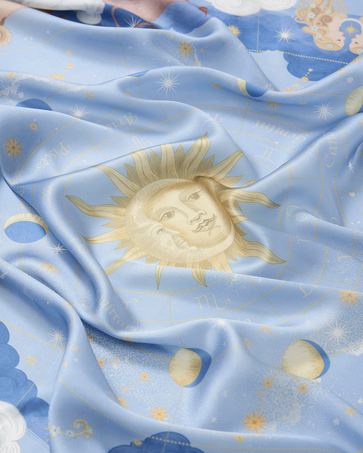 fable-england-zodiac-vierecktuch-schal-blau-sternzeichen image 3