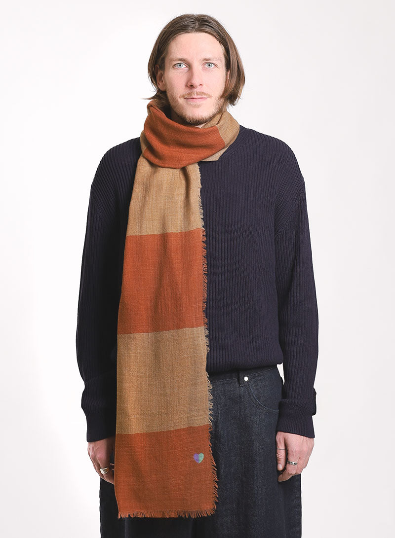 djian-two-colors-schal-merinowolle-blockstreifen-braun-rot image 1