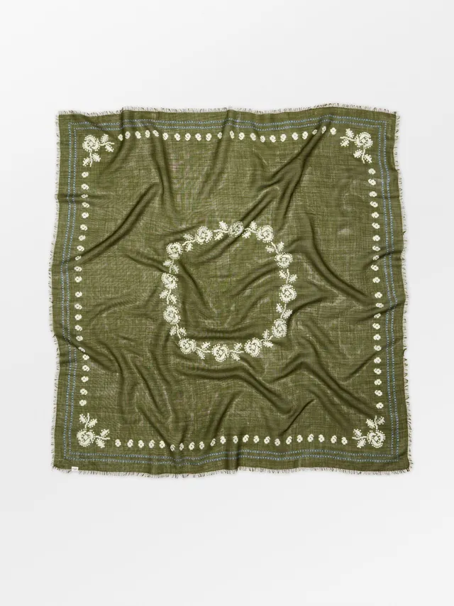 becks-ndergaard-bloom-siw-schal-dark-olive-110cm-seide image 1