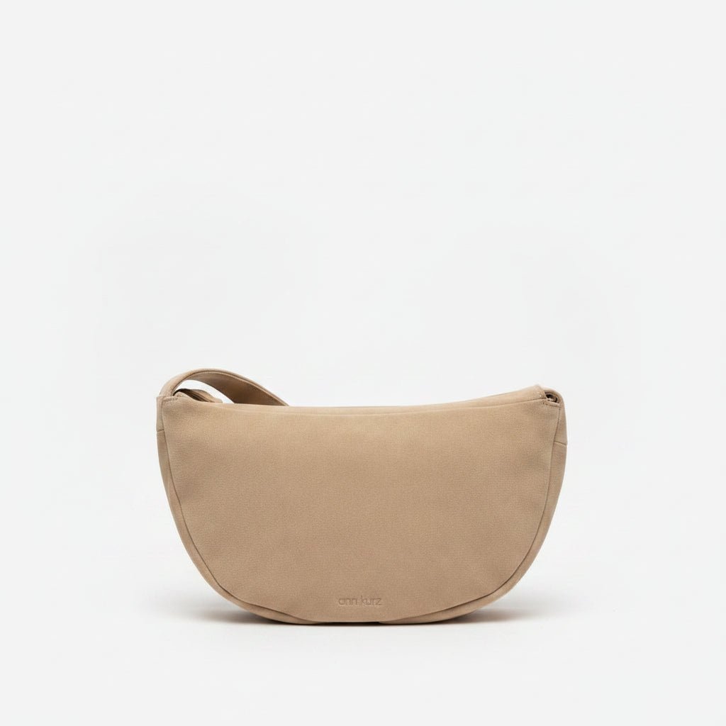 ann-kurz-soft-half-moon-schultertasche-velours-caramelo image 1