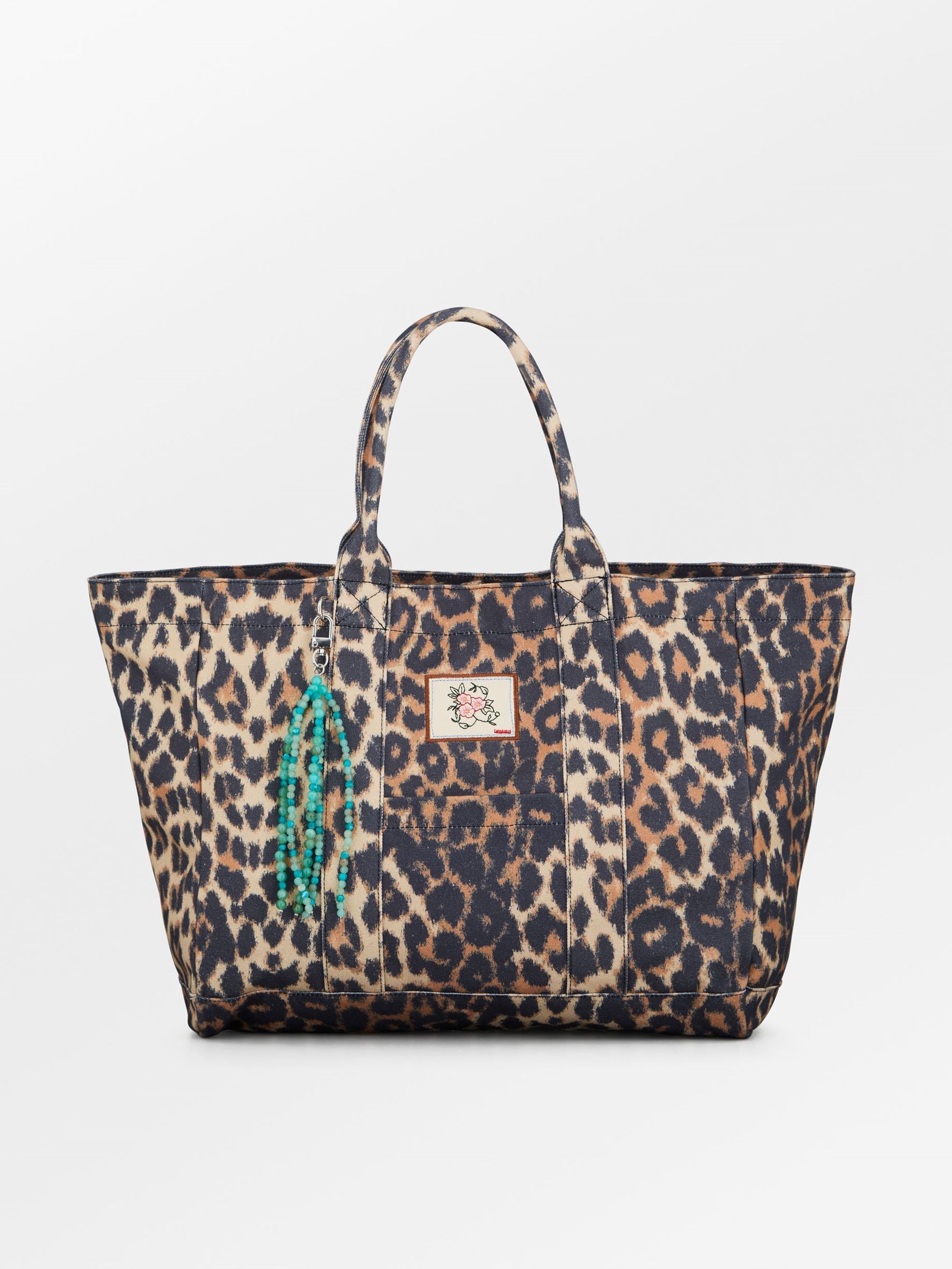becks-ndergaard-leola-camila-shopper-schwarz-leo-42x35 image 1