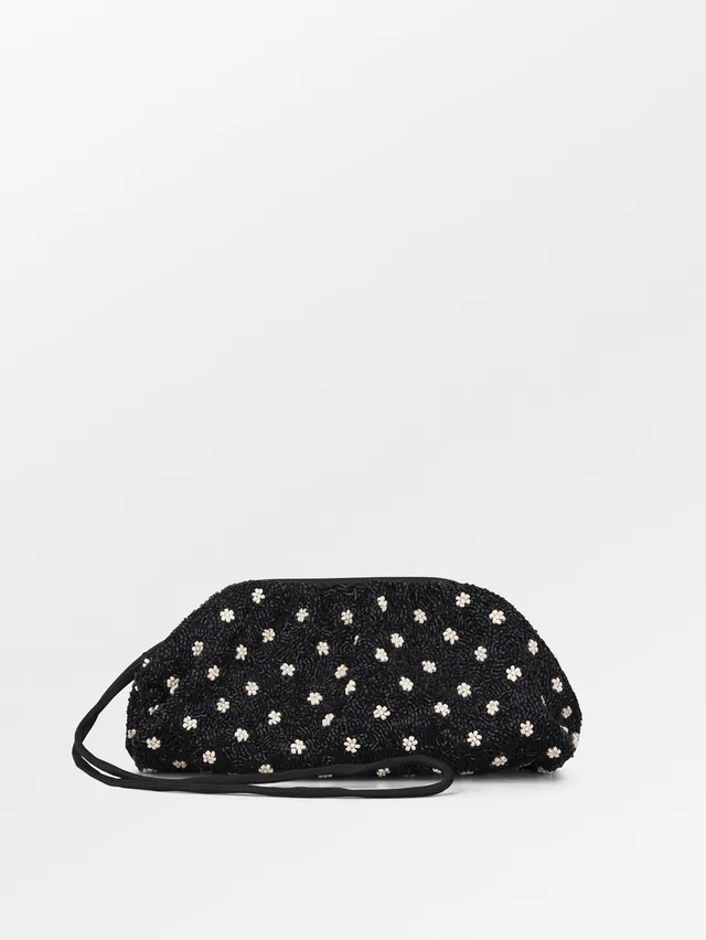 becks-ndergaard-dot-beaded-luna-tasche-schwarz-26x12-perlen image 1