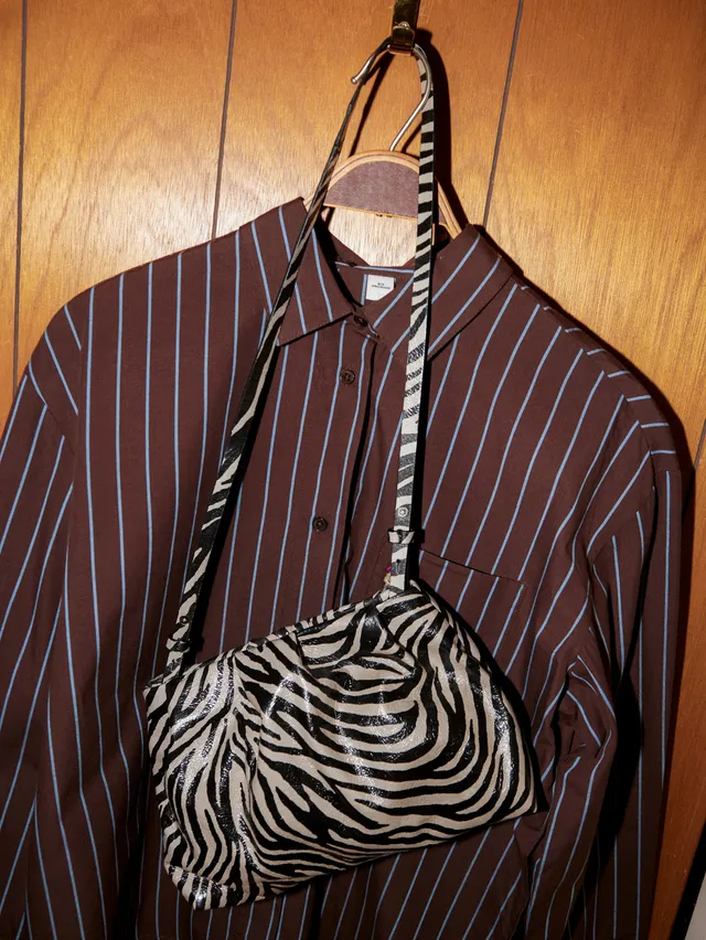 becks-ndergaard-zelora-small-clutch-tasche-silver-birch-zebra-leder image 1