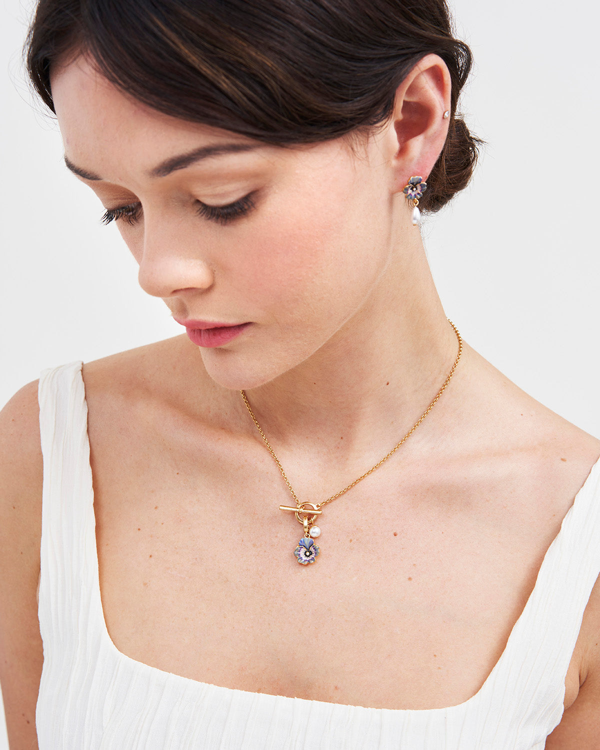 fable-england-jewellery-pansy-pearl-schmuckset-gold-2 image 3