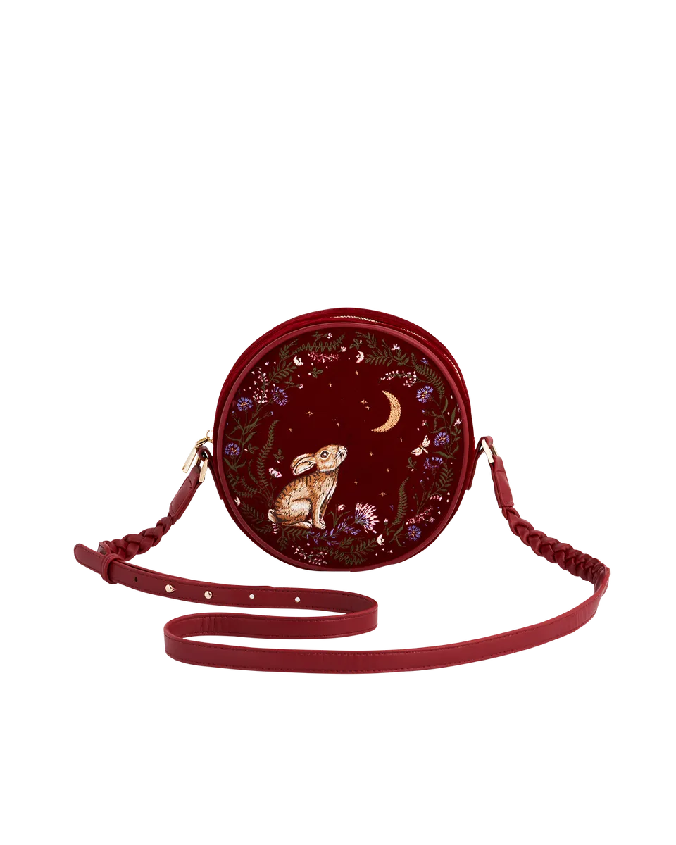 fable-england-star-gazing-rabbit-circle-bag-rot-bestickt-rund image 1