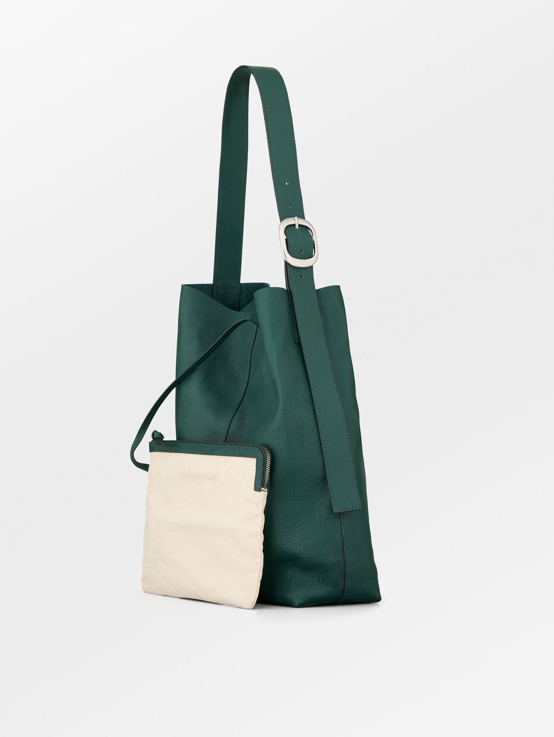 becks-ndergaard-grain-mae-buckle-tasche-gr-n-leder image 2