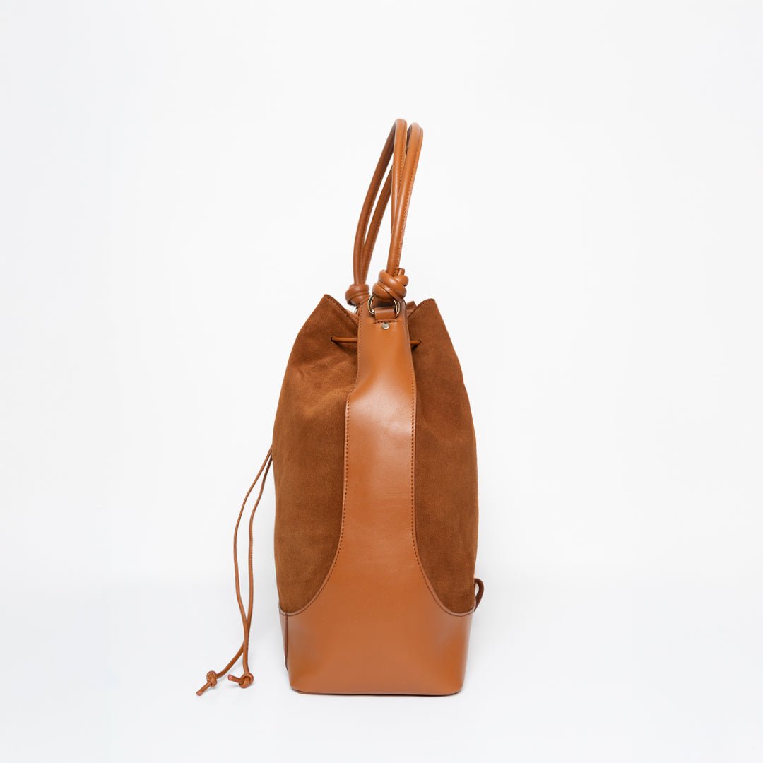 ann-kurz-tall-saku-beuteltasche-suede-cuero image 3