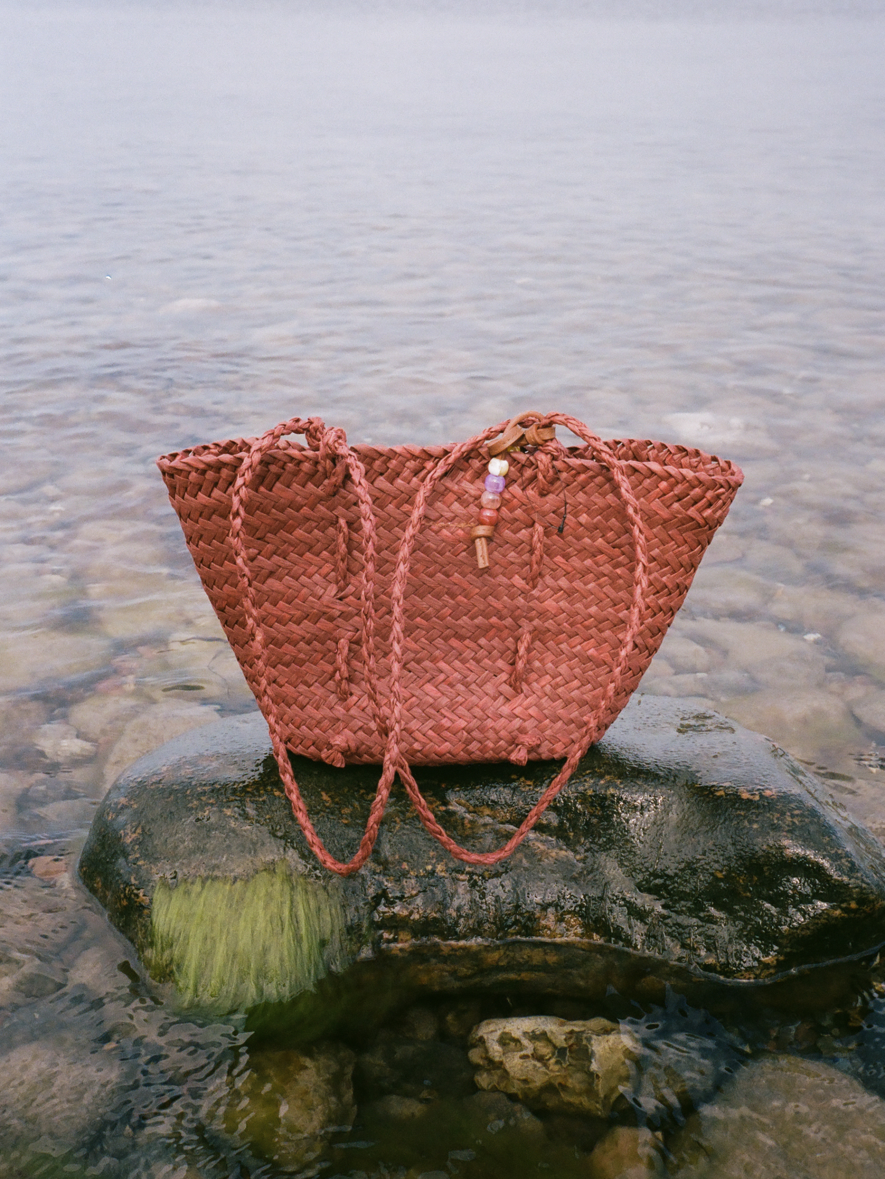 becks-ndergaard-strawie-adina-m-bag-earth-red-stroh image 3