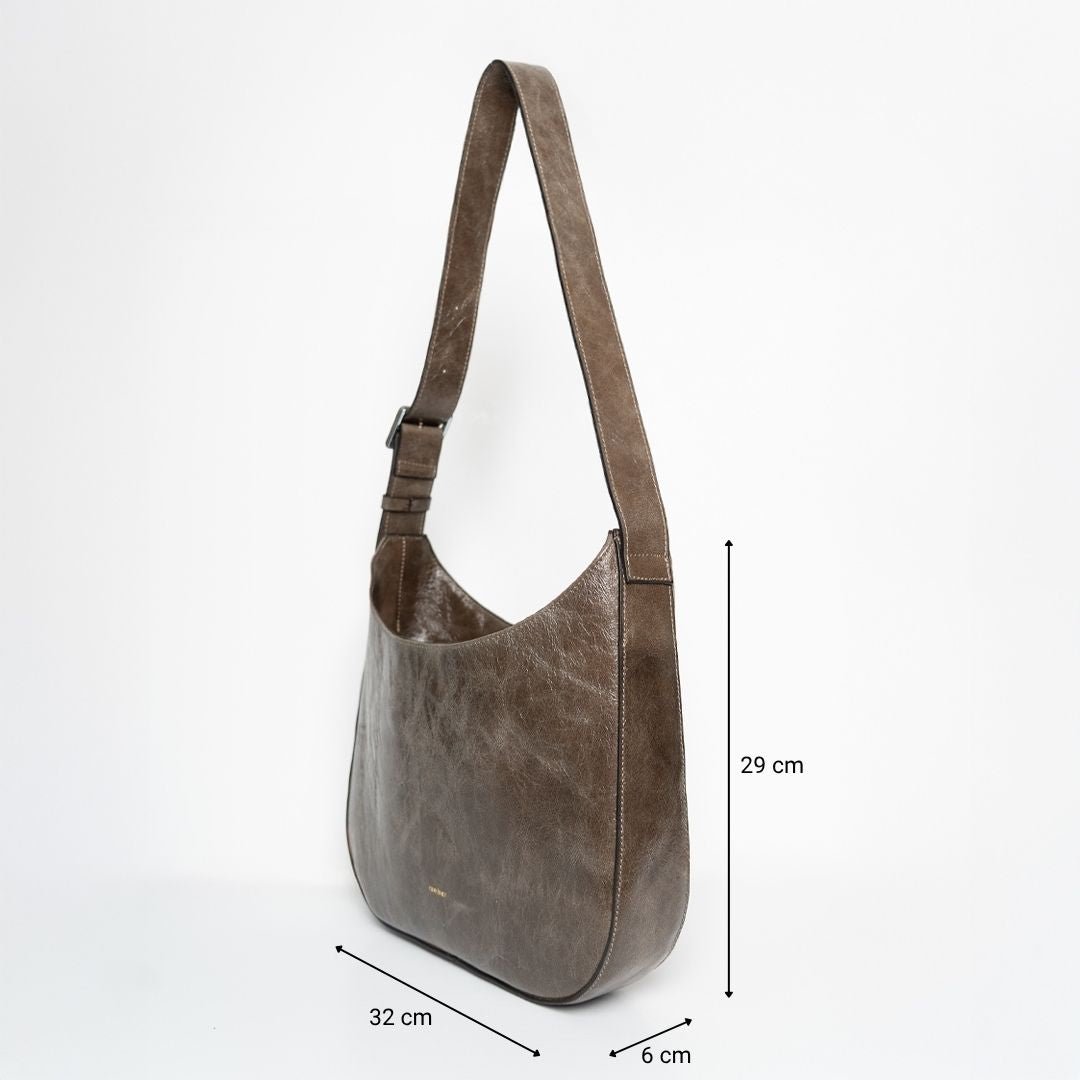 ann-kurz-versatile-hobo-shopper-lackleder-fango image 3