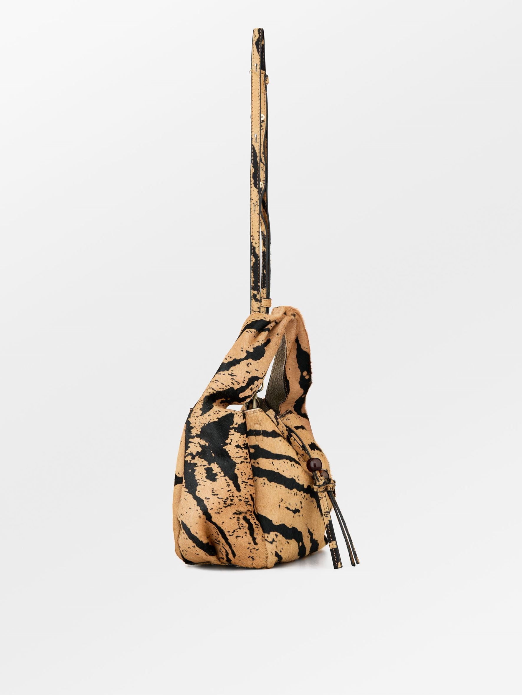 becks-ndergaard-tigarea-harper-bag-umh-ngetasche-brown-sugar-rindleder image 2