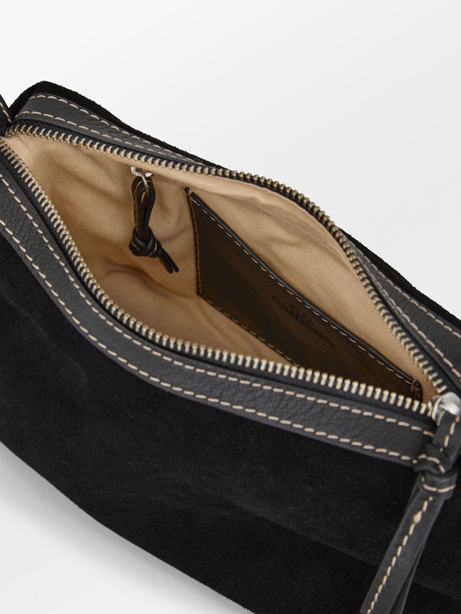 becks-ndergaard-bags-suede-gwen-bag-tasche-schwarz-19x15-velours image 3