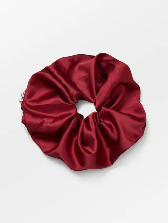 becks-ndergaard-accessories-luster-scrunchie-haargummi-rot image 1
