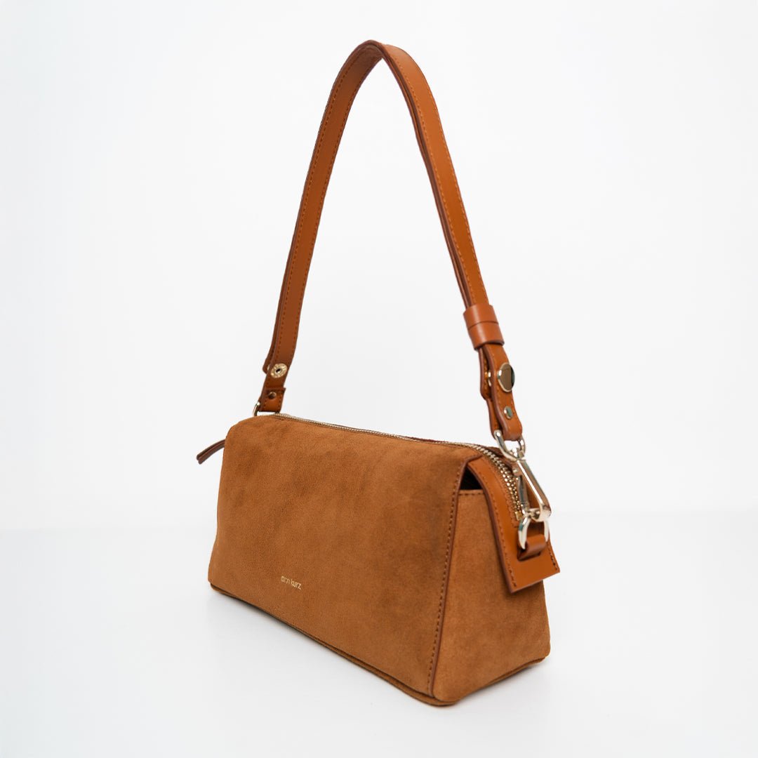 ann-kurz-light-shoulder-schultertasche-suede-cuero image 4