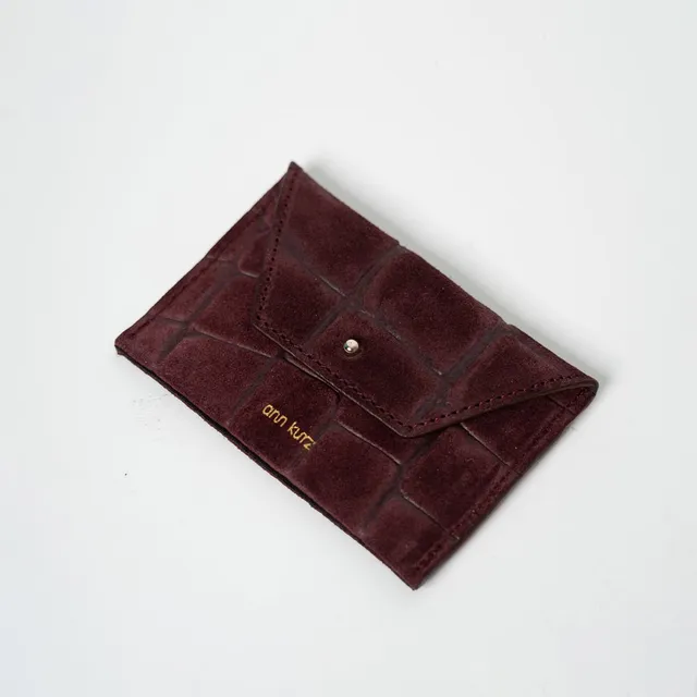 ann-kurz-tiny-envelope-geldb-rse-croco-burgundy image 1