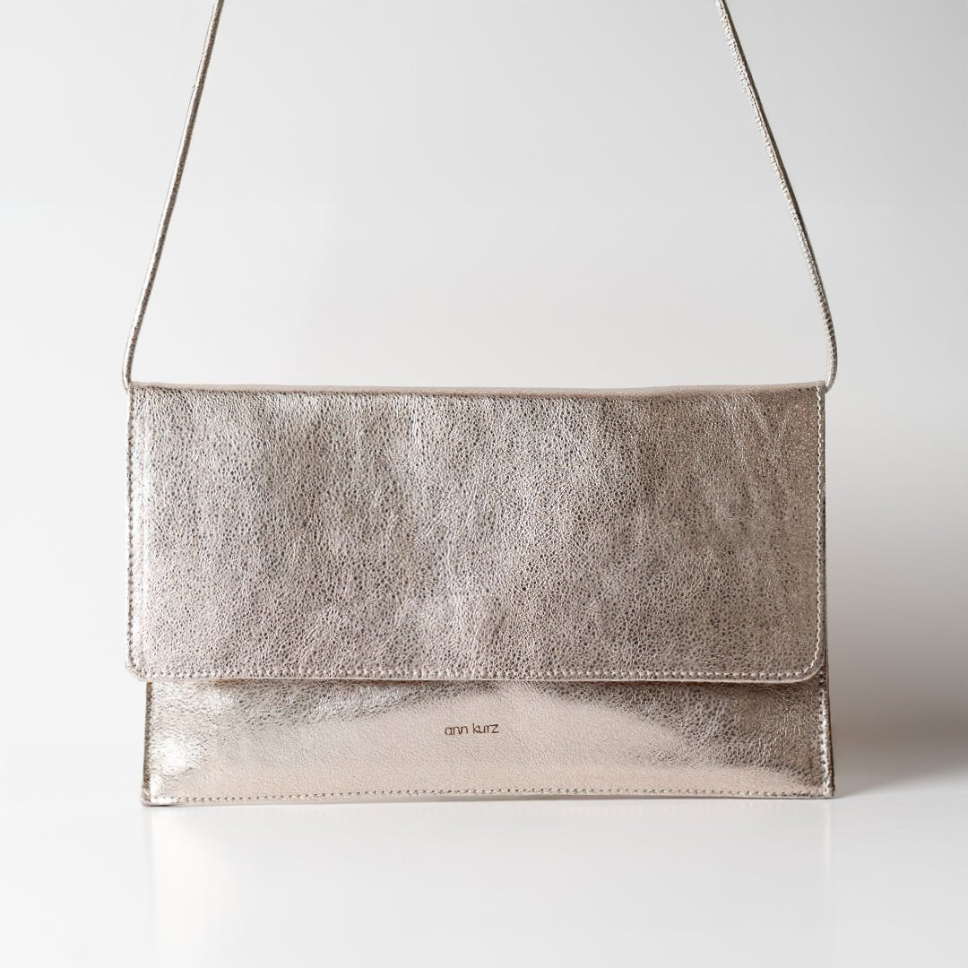ann-kurz-thin-clutch-umh-ngetasche-metallic-platin-mit-handyfach image 2