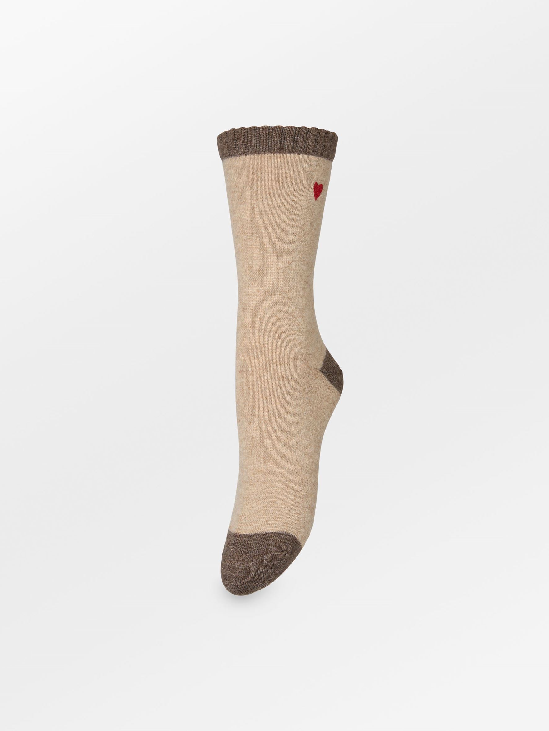 becks-ndergaard-hearty-wola-socken-wollsocken-pine-bark-herz image 1