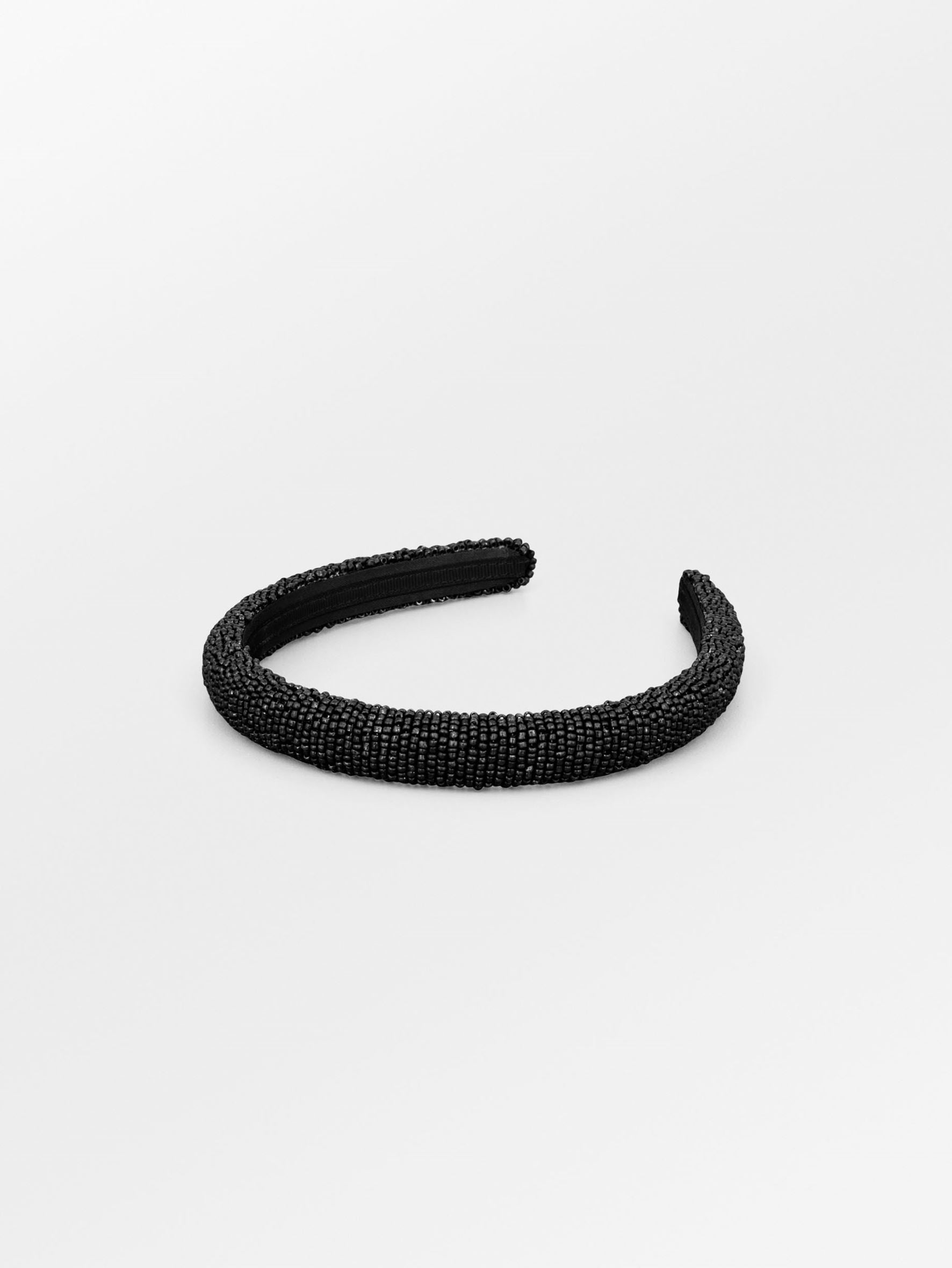 becks-ndergaard-solid-slim-beaded-hairbrace-schwarz image 1
