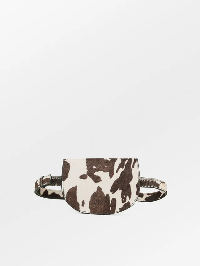 becks-ndergaard-texas-belt-bag-hot-fudge-cow-leder image 1