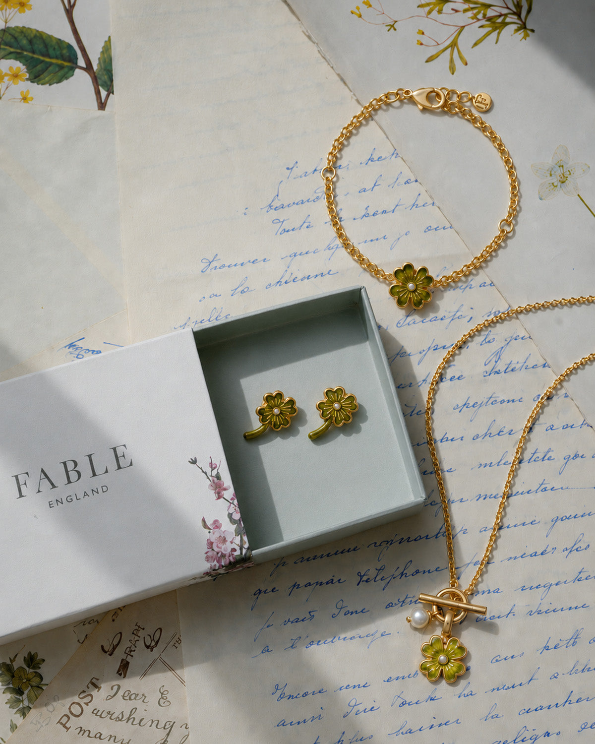 fable-england-lucky-clover-charm-gold-kleeblatt-perle image 6
